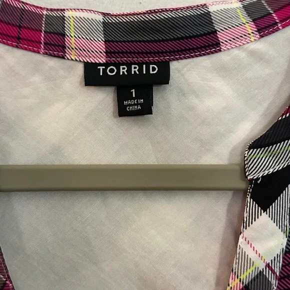 Torrid Pink and Black Plaid Button-Down Shirt - Picture 4 of 9
